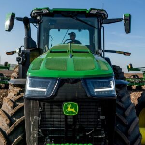 8R 250 Tractor